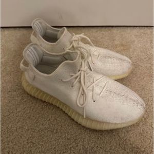 Yeezy 350 Triple White